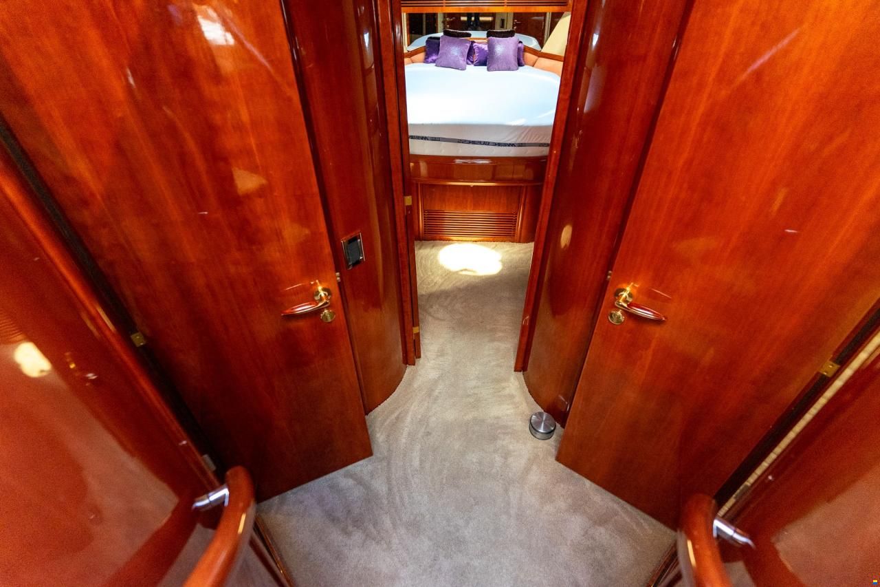 Fairline 55 Squadron