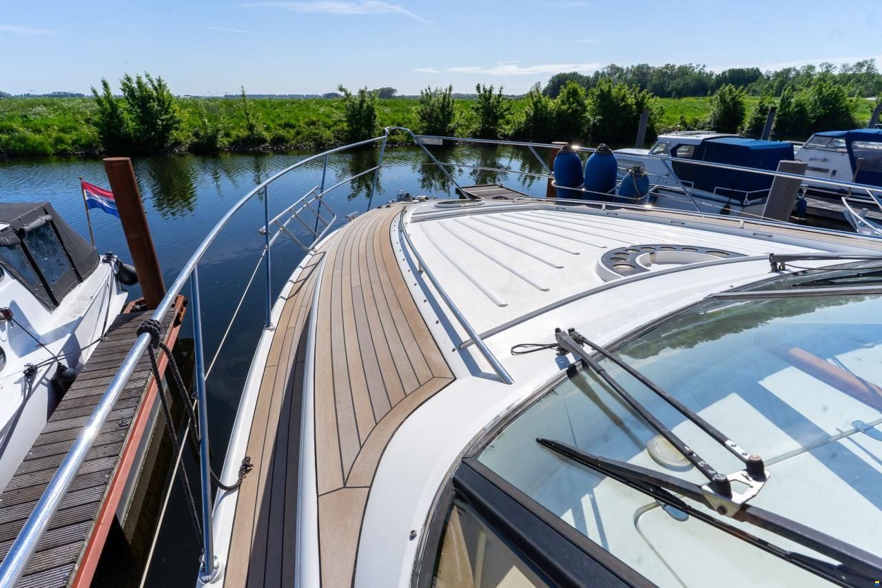 Fairline 55 Squadron