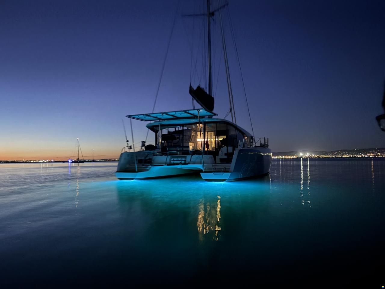 Lagoon 42