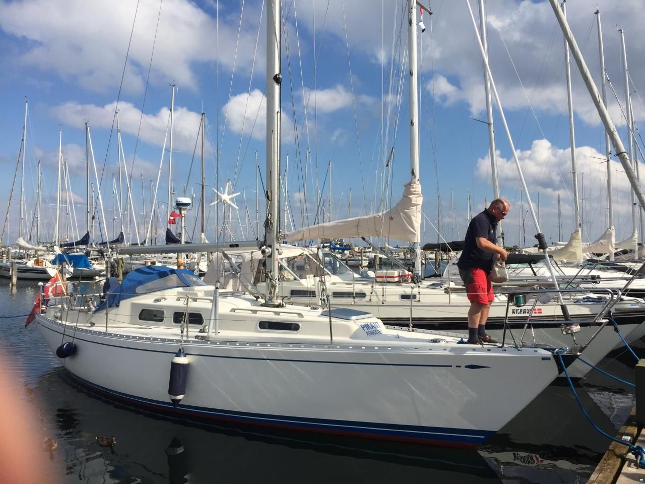 Sagitta 35
