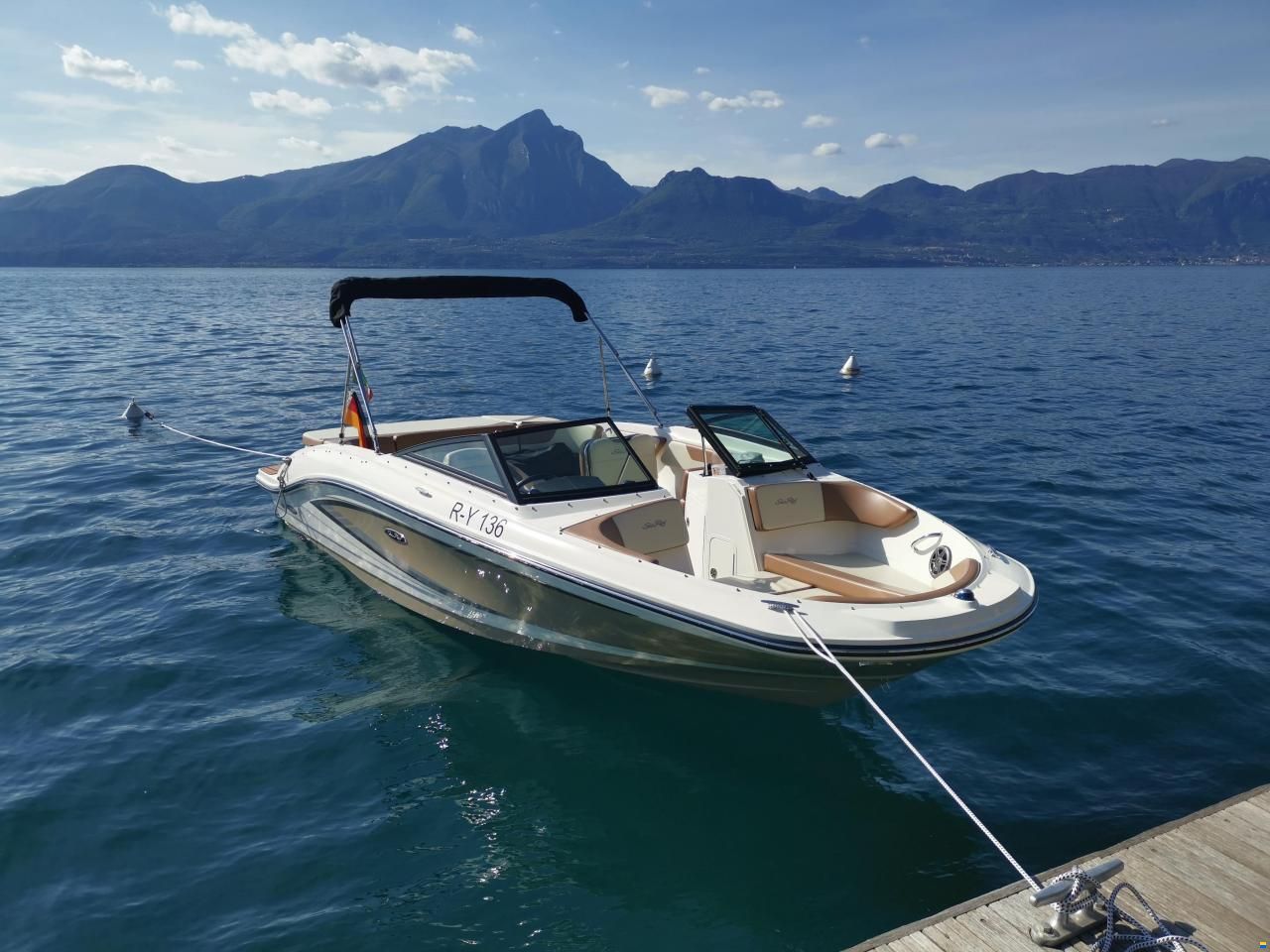 Sea Ray 210 SPX 4.5 ECT