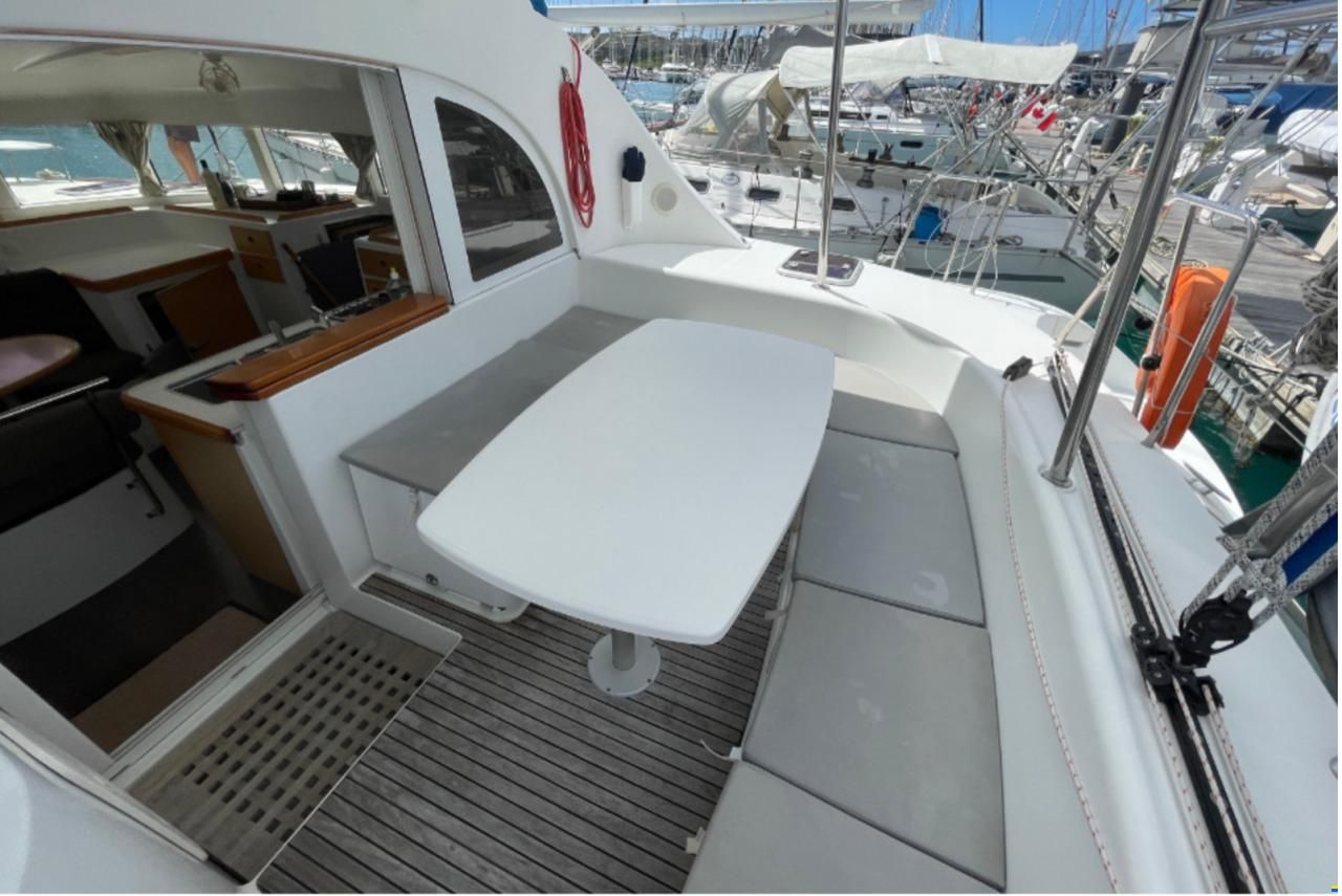 Lagoon 380 S2
