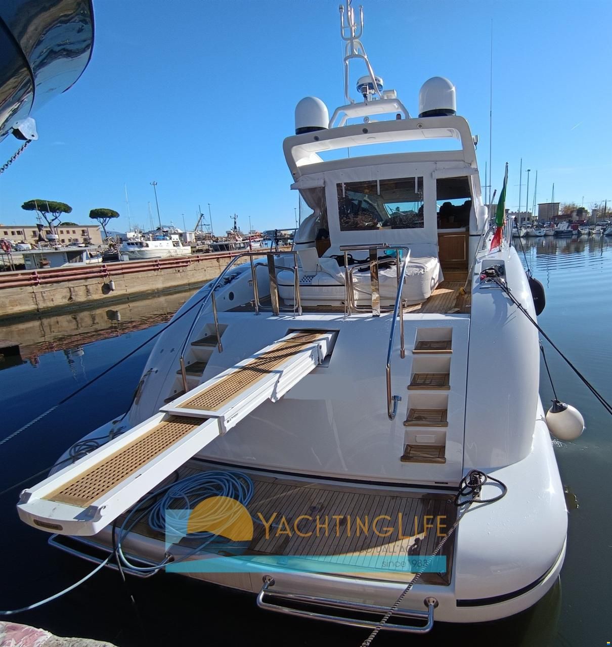 Overmarine Mangusta 72 Open