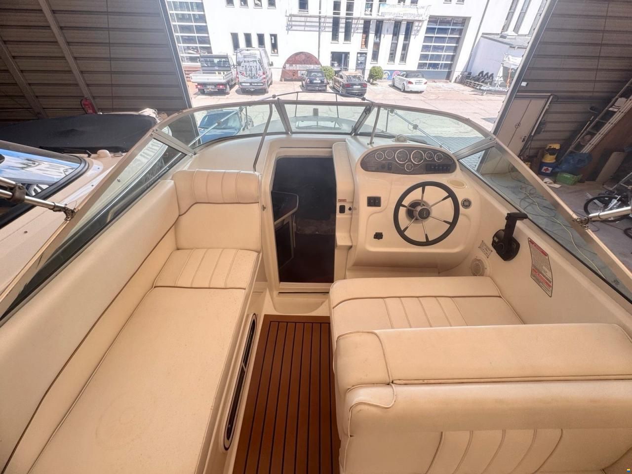 Sea Ray 240 DA