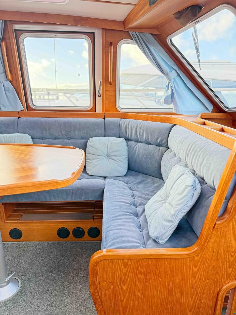 Nauticat 441