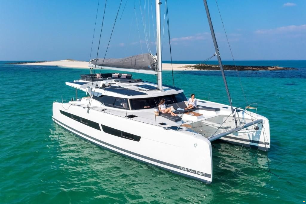 Fountaine Pajot AURA 51