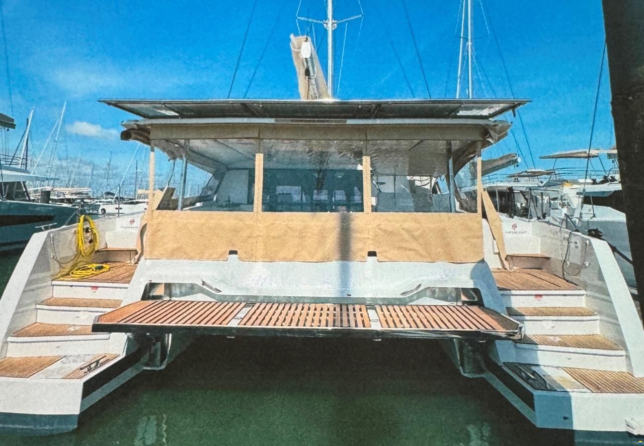 Fountaine Pajot AURA 51