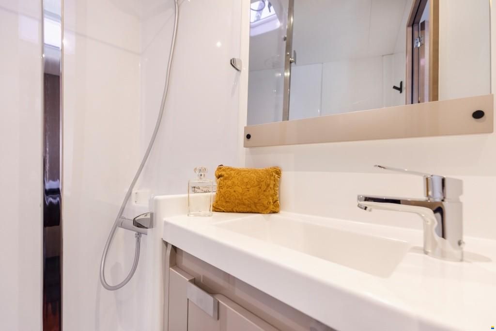 Fountaine Pajot AURA 51