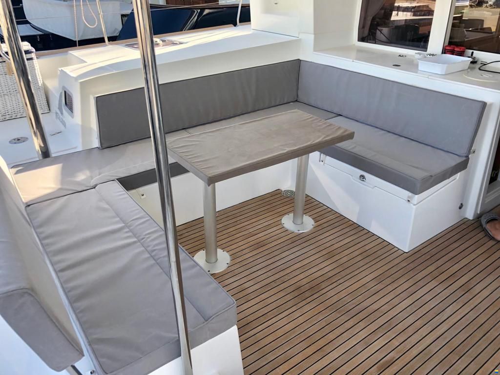 Lagoon 450 F 2013