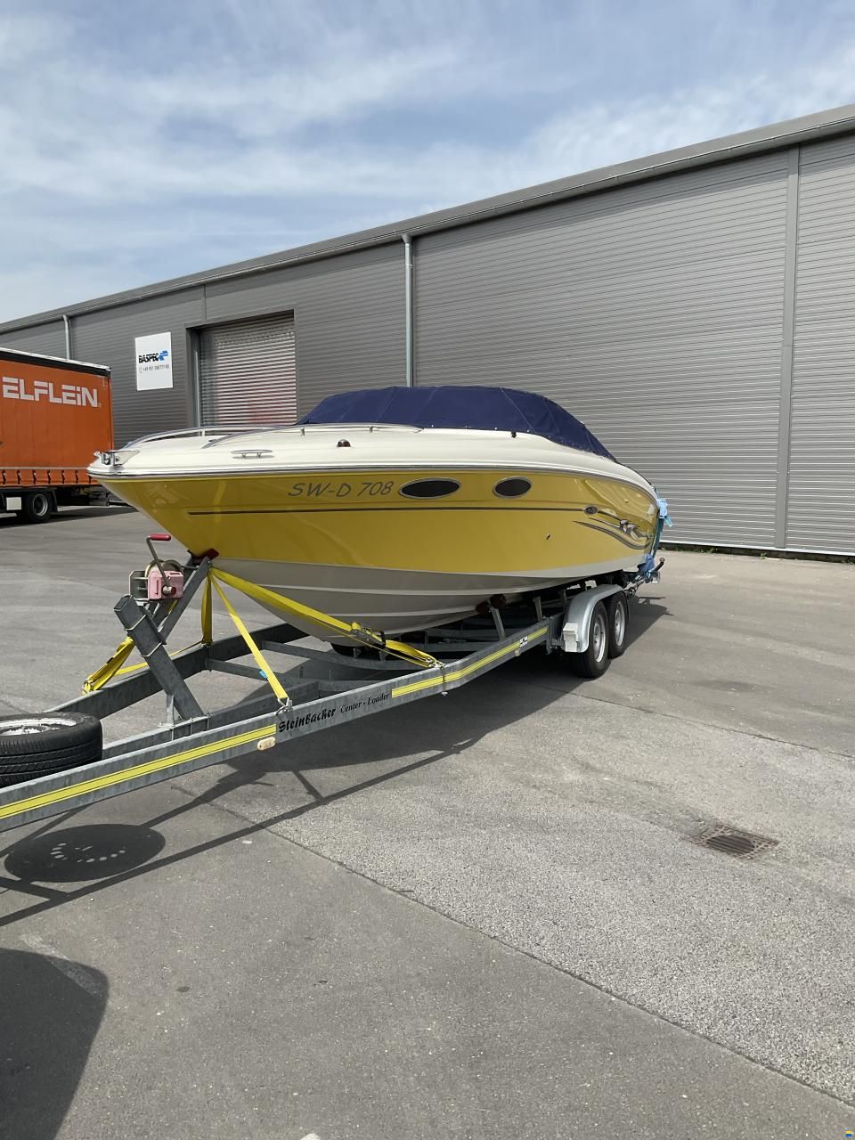Sea Ray 240 SSE