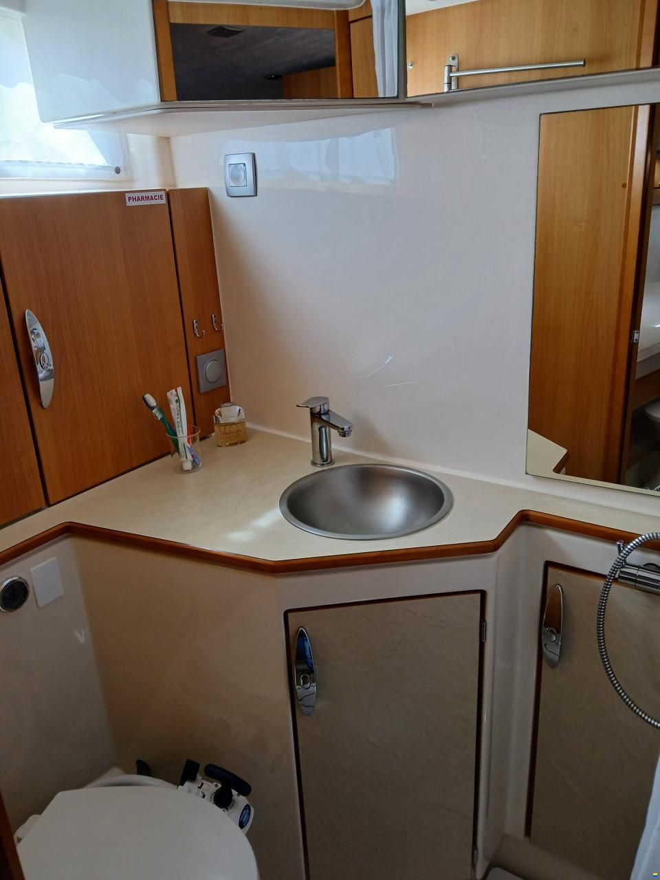 Greenline 33