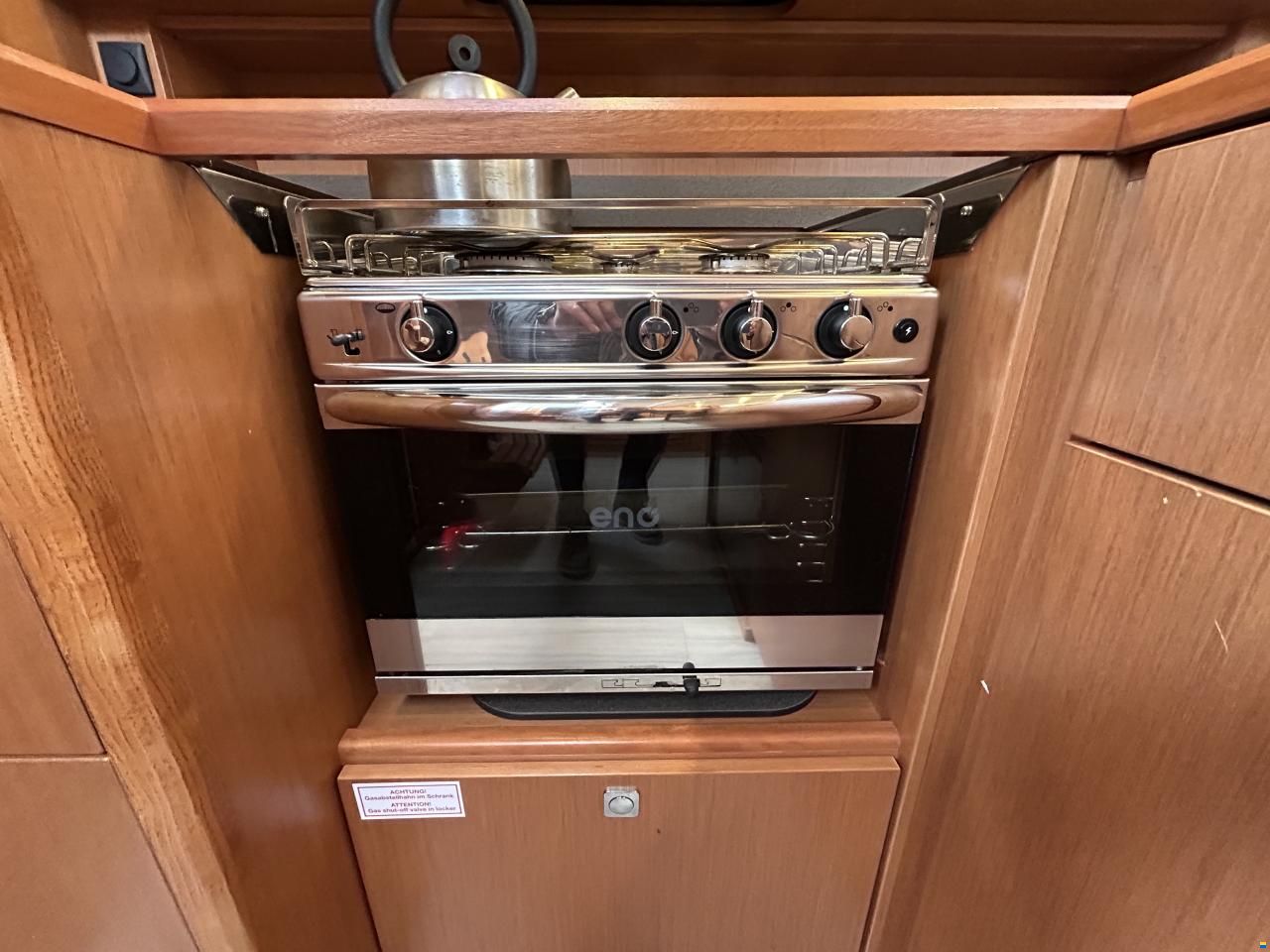 Bavaria C45 Style