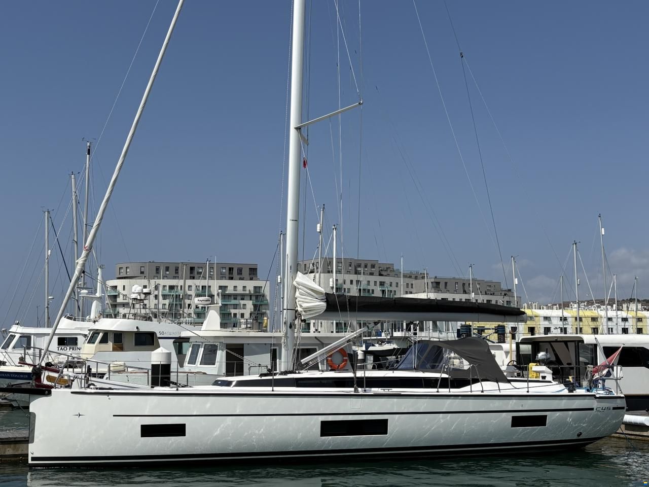 Bavaria C45 Style