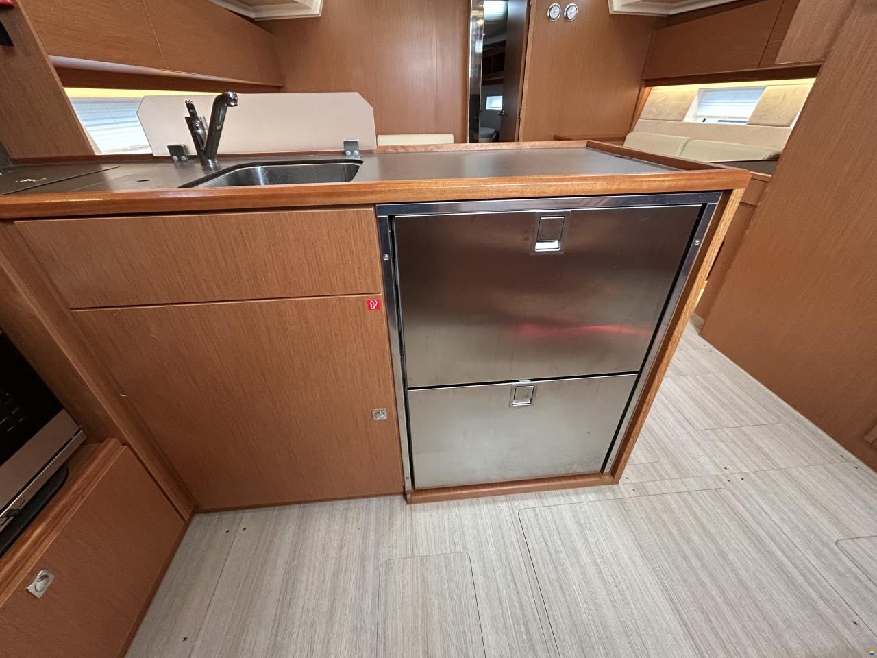 Bavaria C45 Style