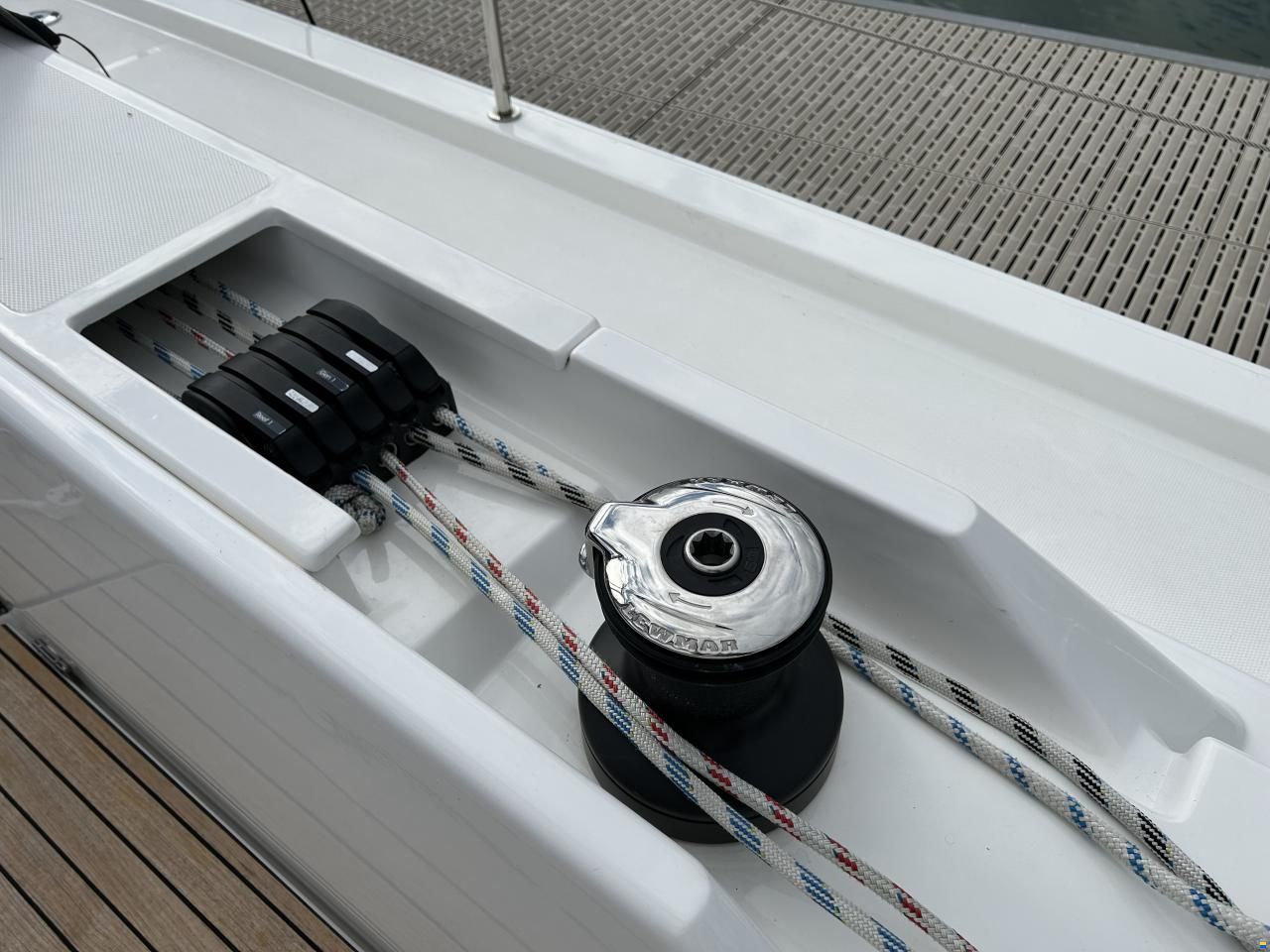 Bavaria C45 Style