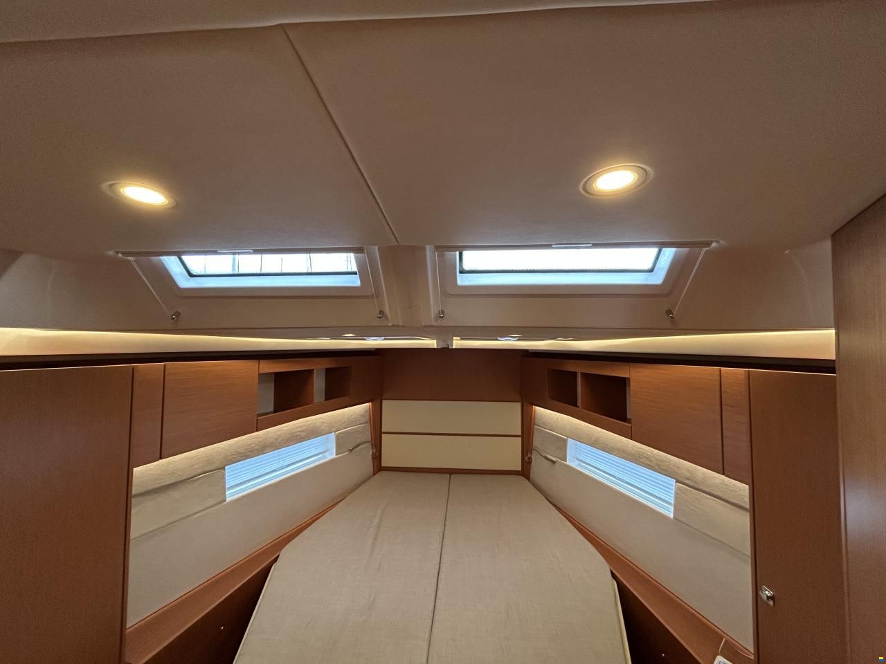 Bavaria C45 Style