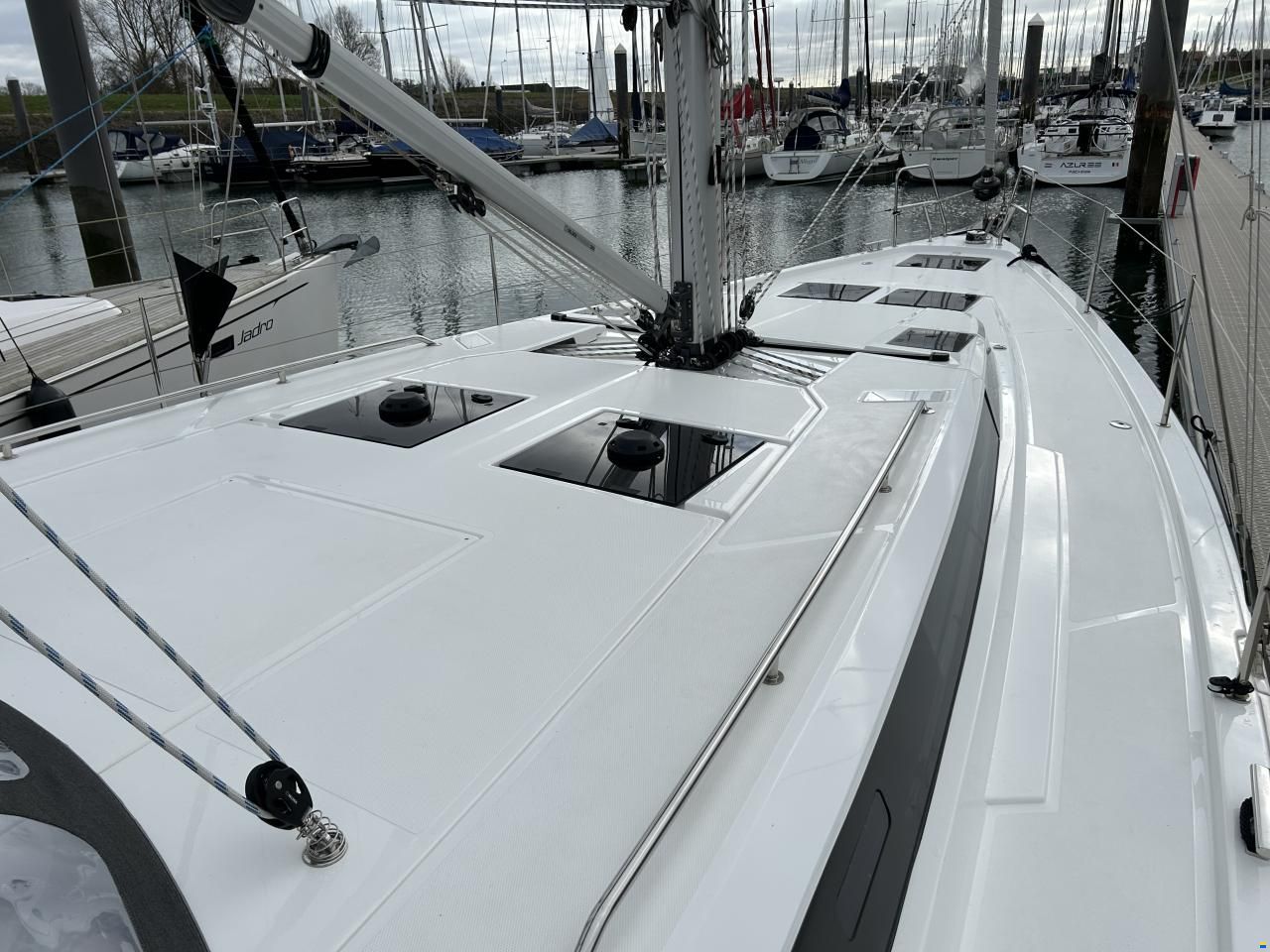 Bavaria C45 Style