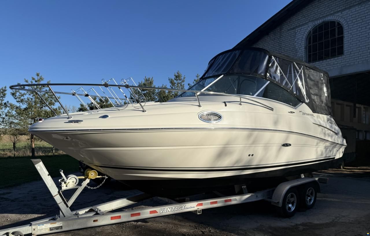Sea Ray Sundancer 240