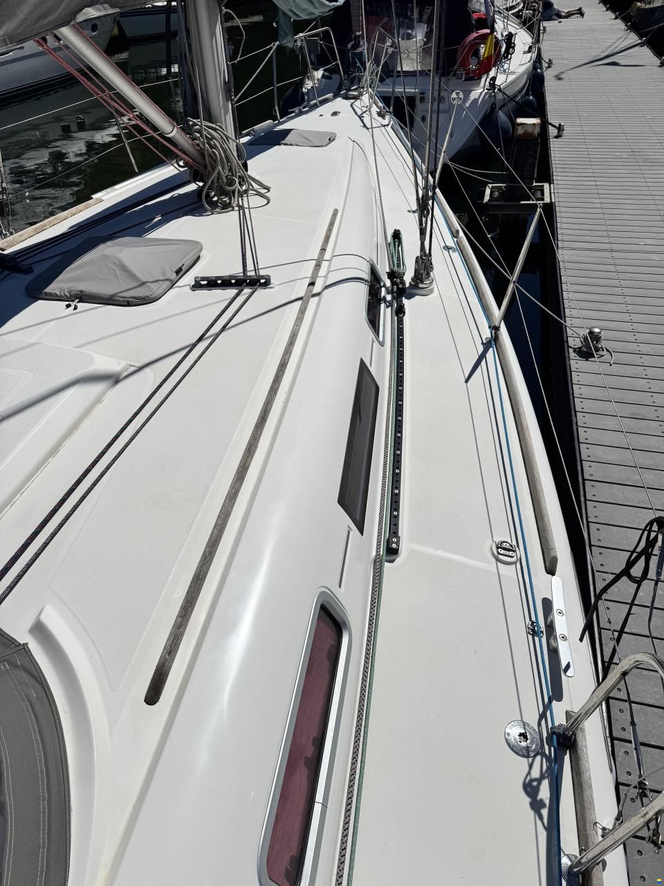 Dufour 40 Performance