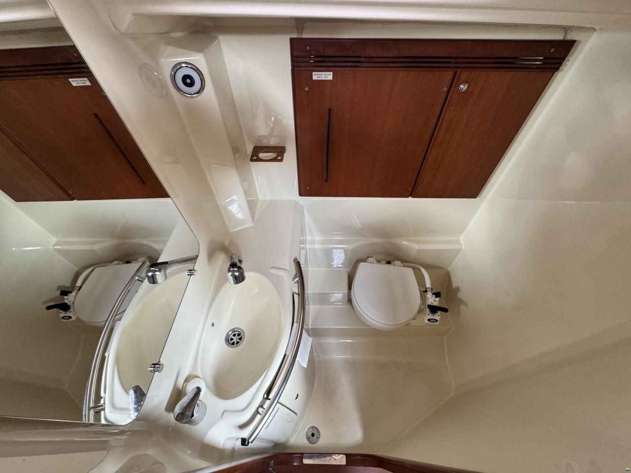 Dufour 40 Performance