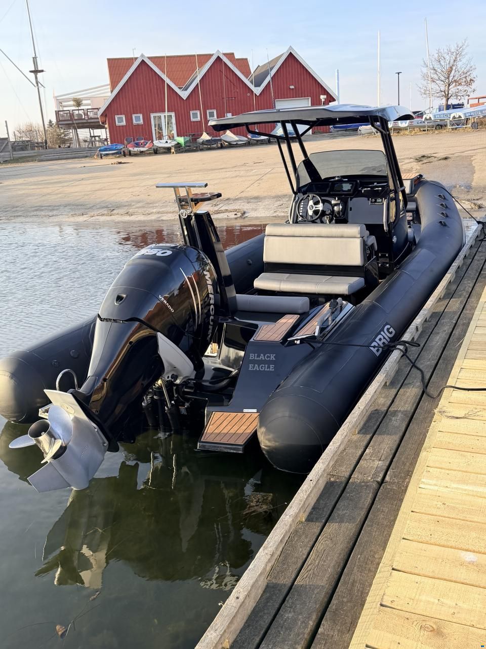 Brig Eagle 8