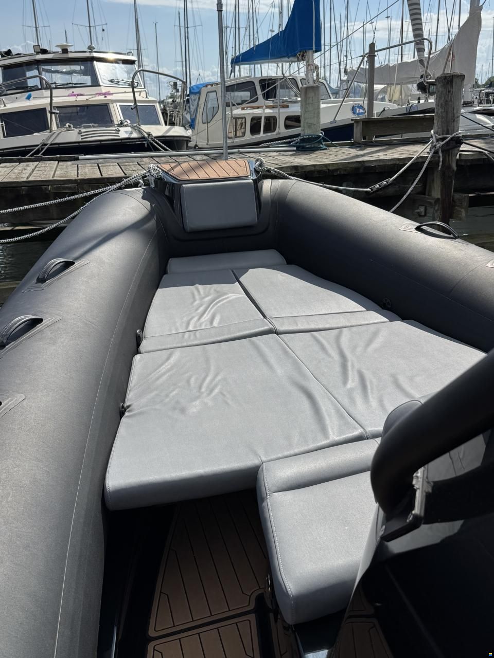 Brig Eagle 8