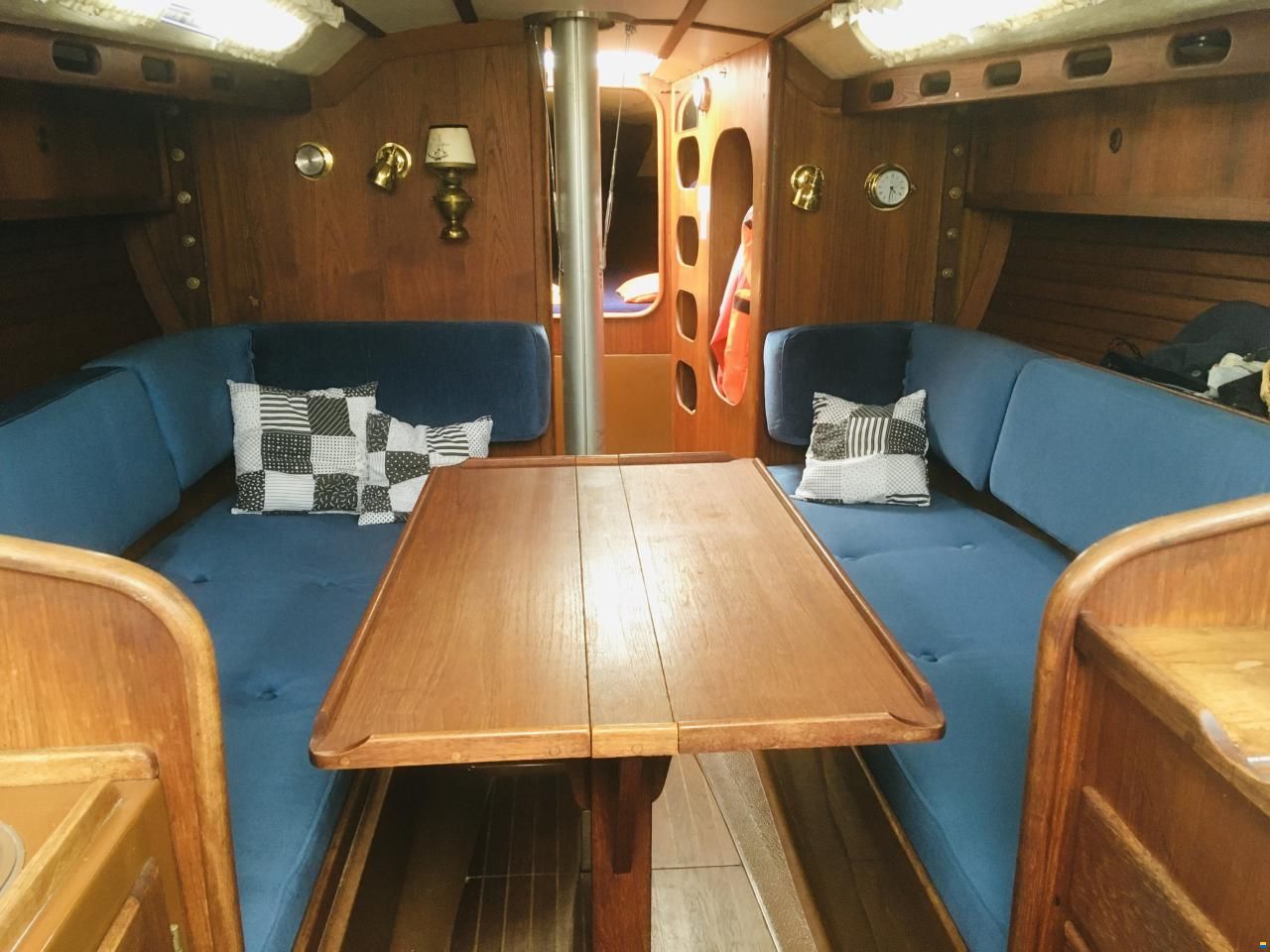 Helmsman Lady Helmsman