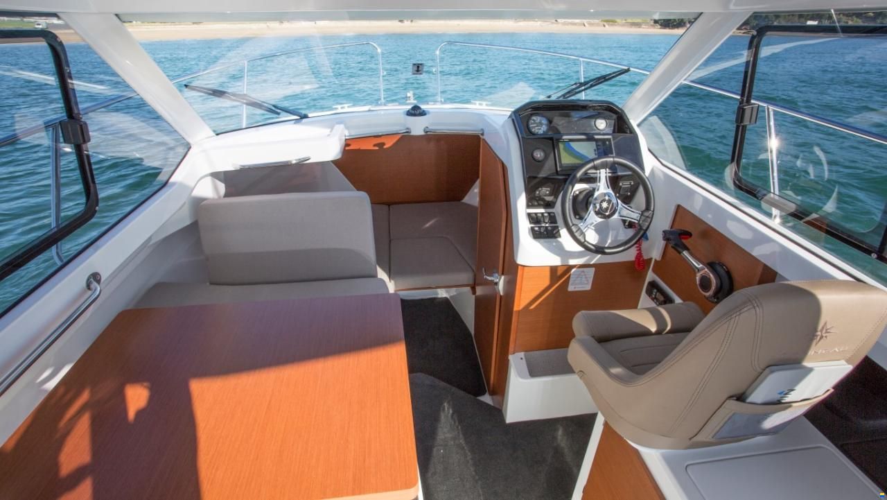 Jeanneau Merry Fisher 695