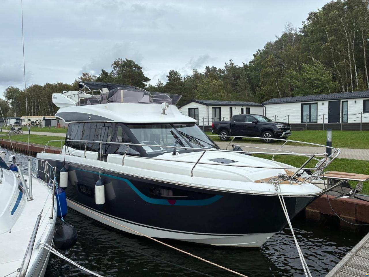 Jeanneau NC 38 Fly