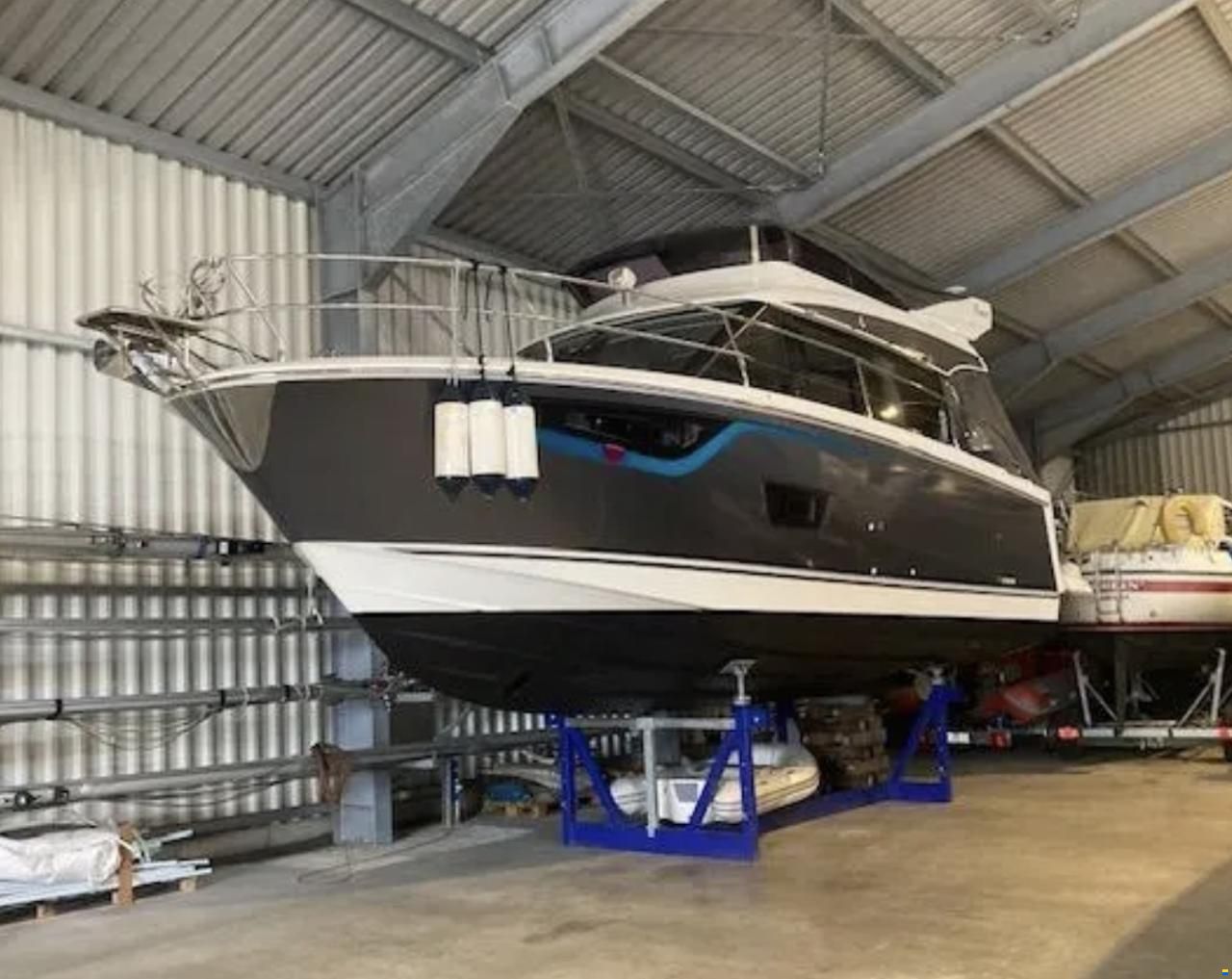Jeanneau NC 38 Fly