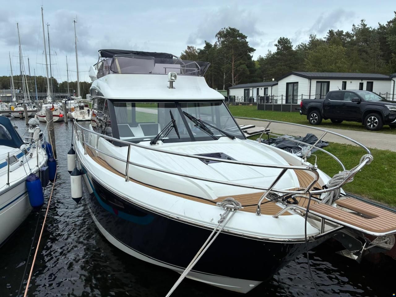 Jeanneau NC 38 Fly