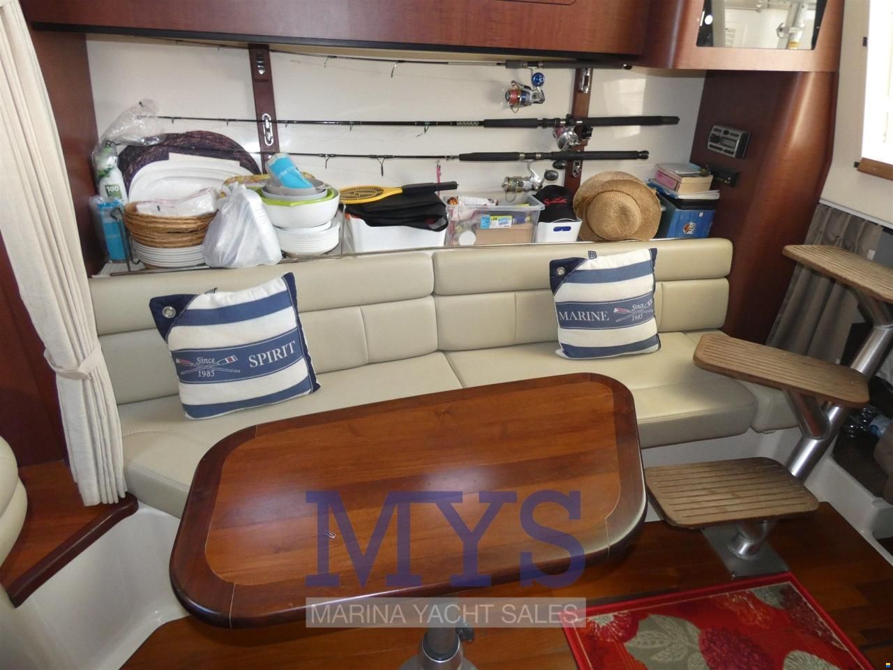 Boston Whaler 345 CONQUEST