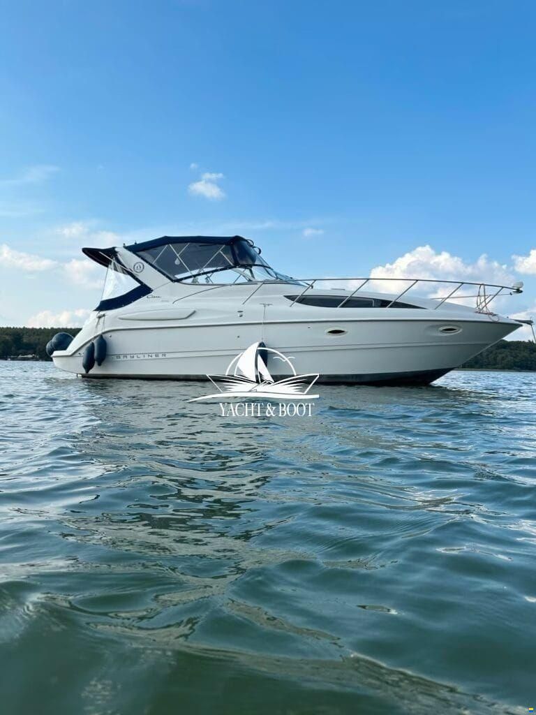 Bayliner 3055