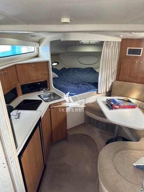 Bayliner 3055