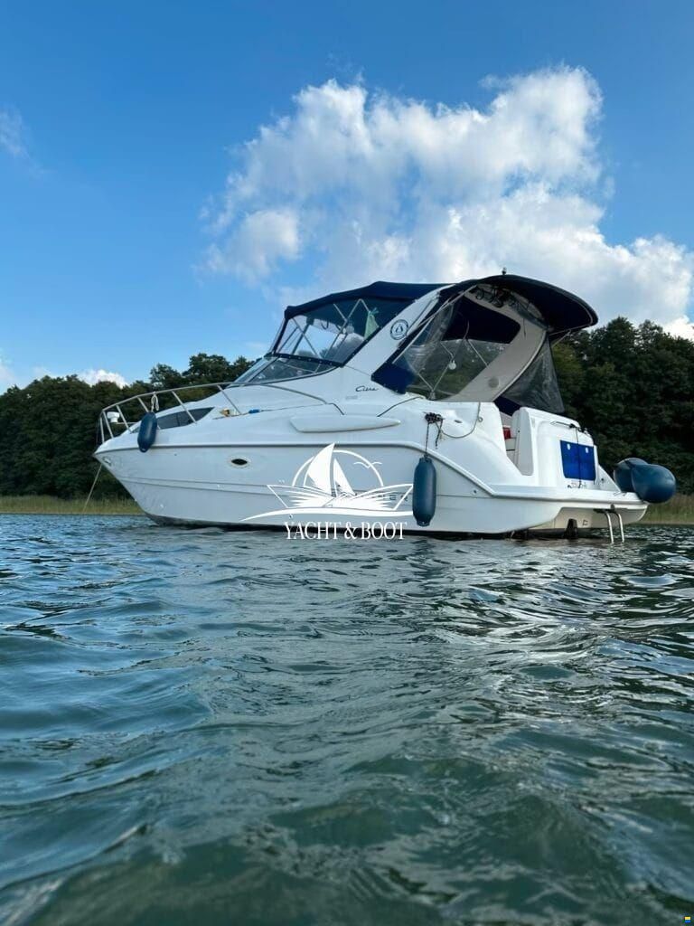 Bayliner 3055
