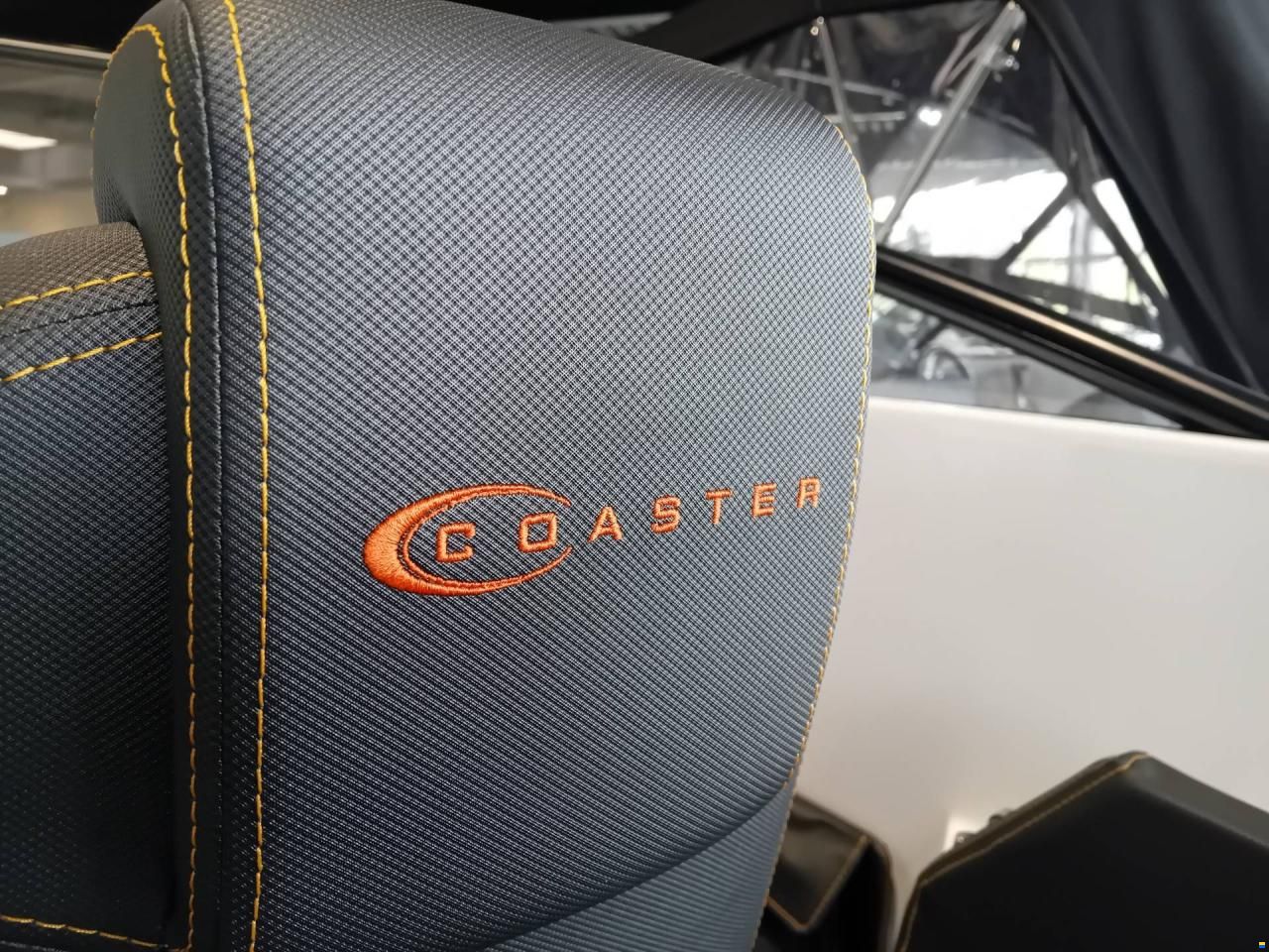 Coaster 600 DC - 100 HP Yamaha