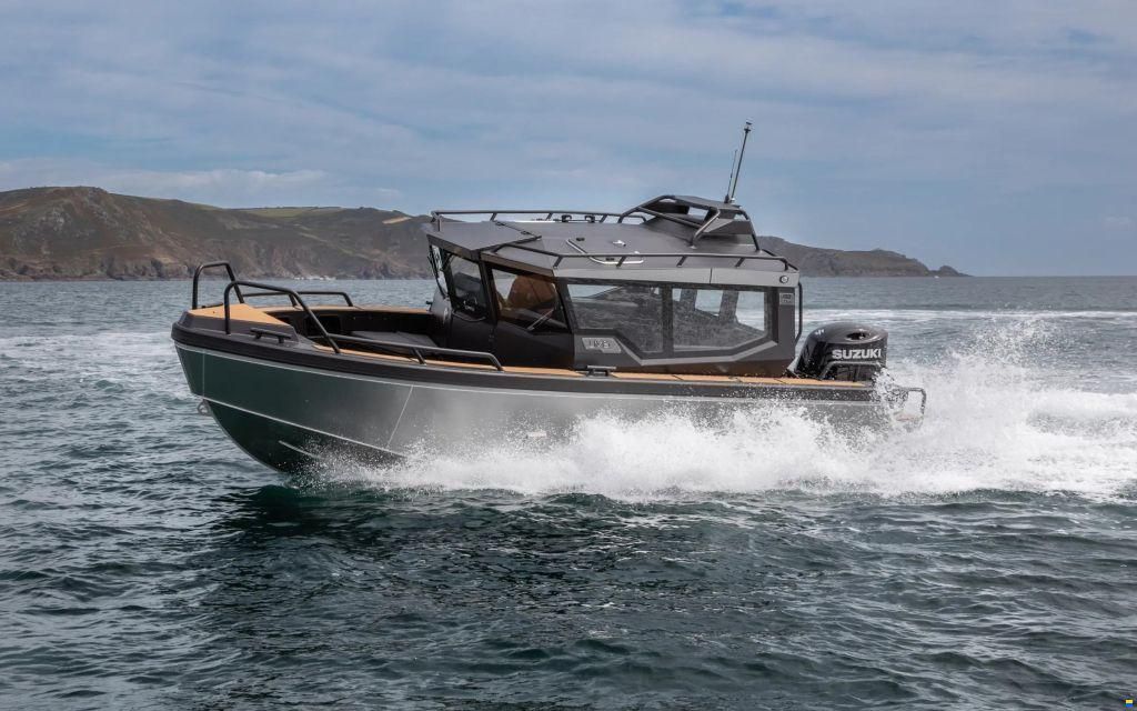 UMS boat Cabin Cruiser