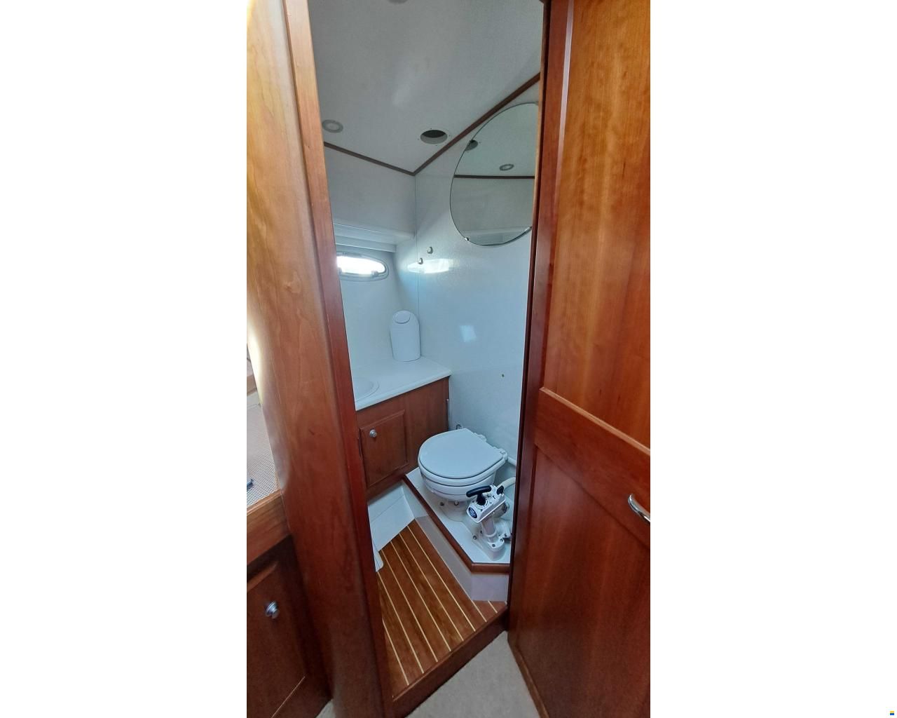 Aquanaut Privilege 1250 AK