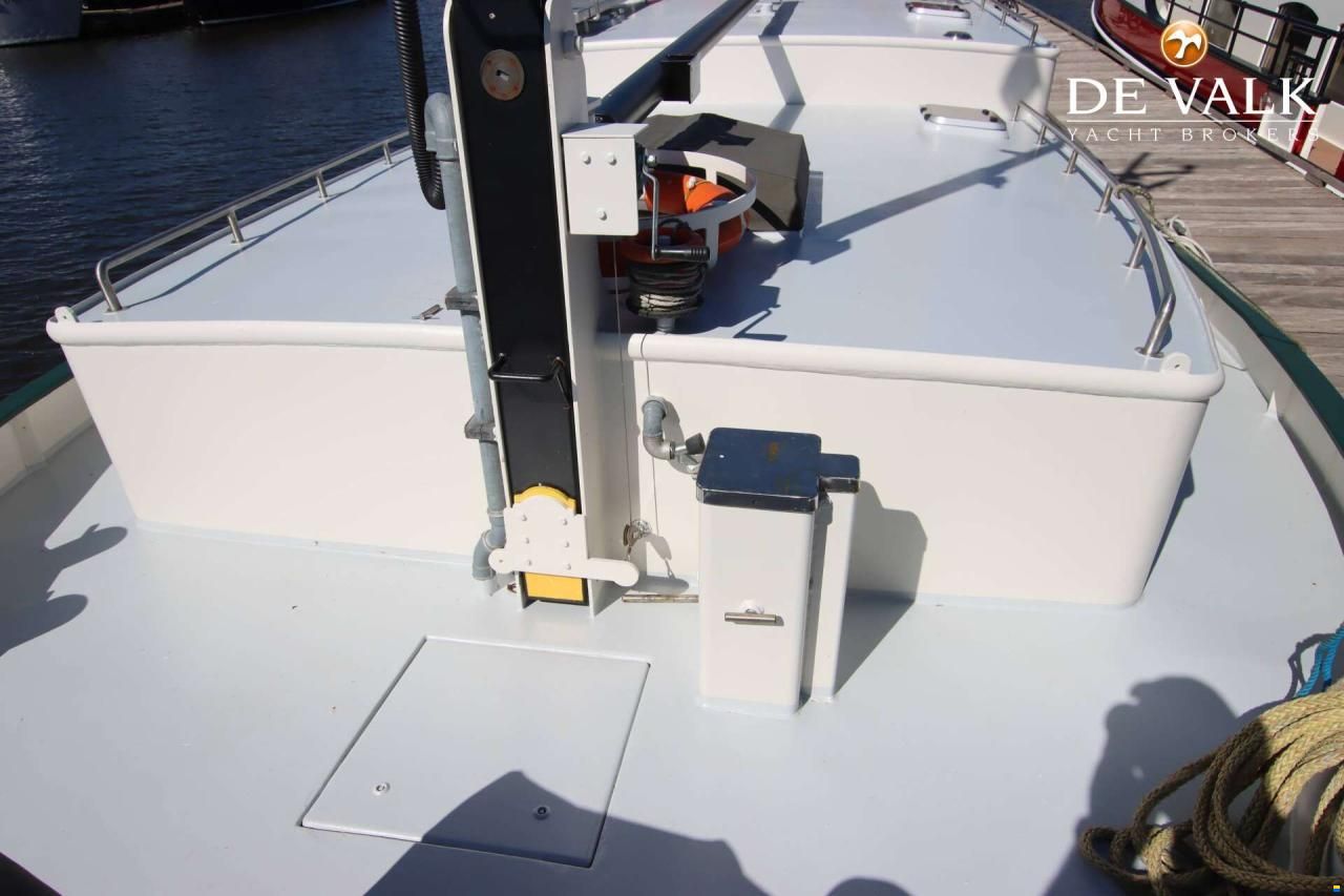 Luxe motor 22 m