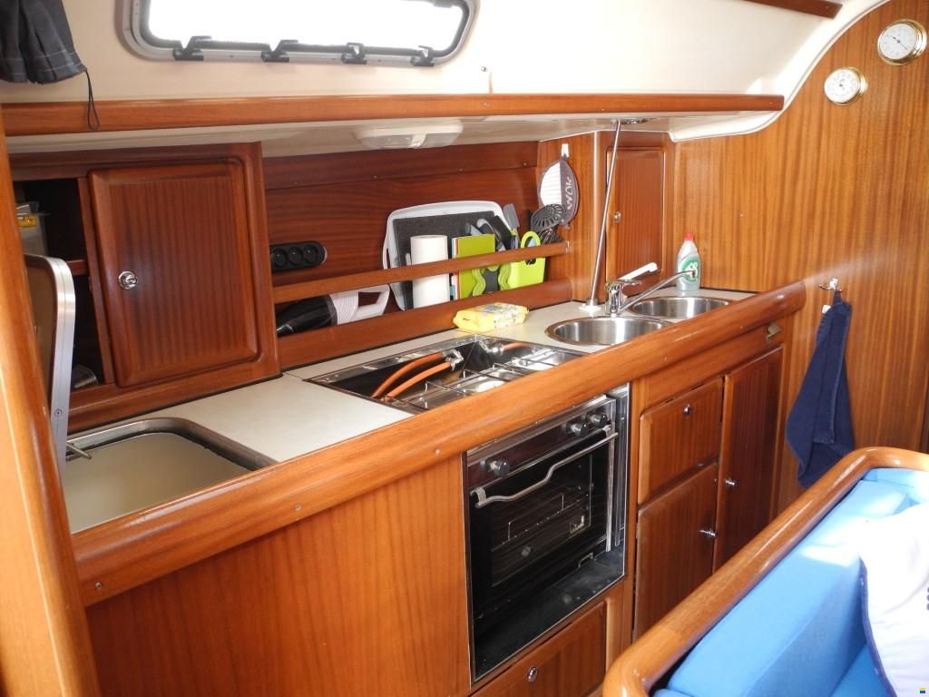 Bavaria 38 Holiday