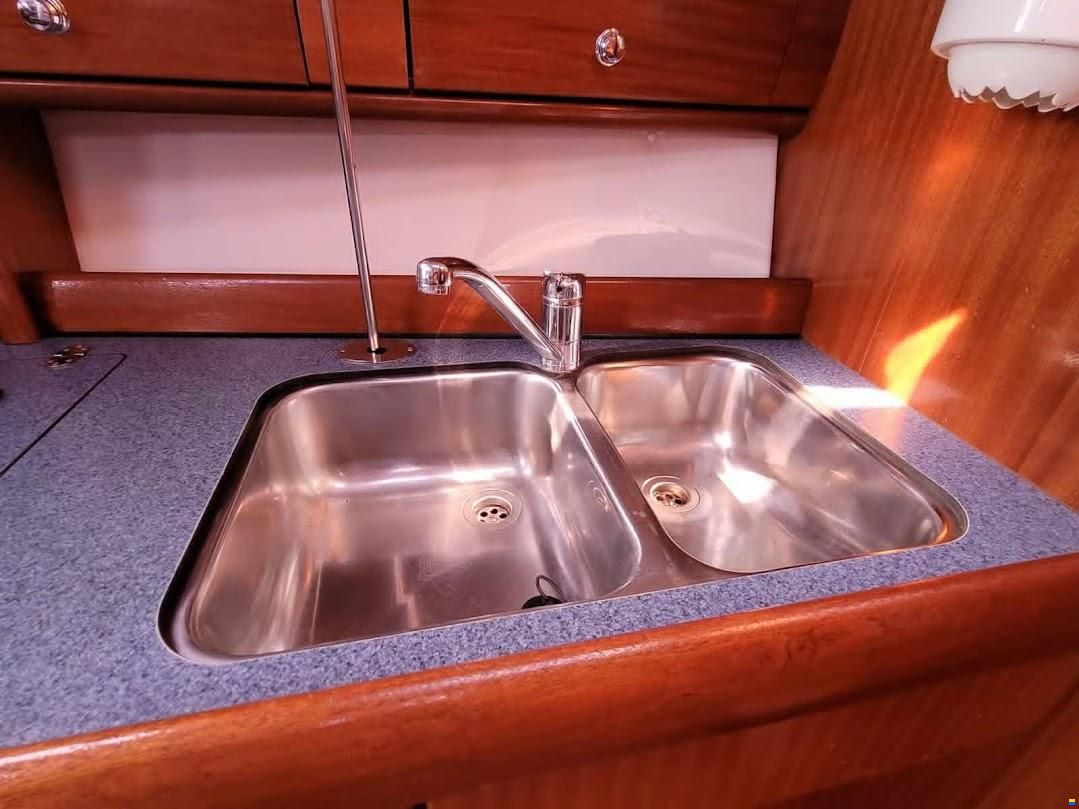 Bavaria 38Cruiser