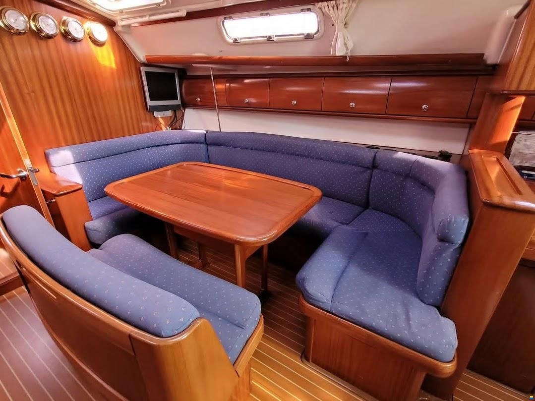 Bavaria 38Cruiser