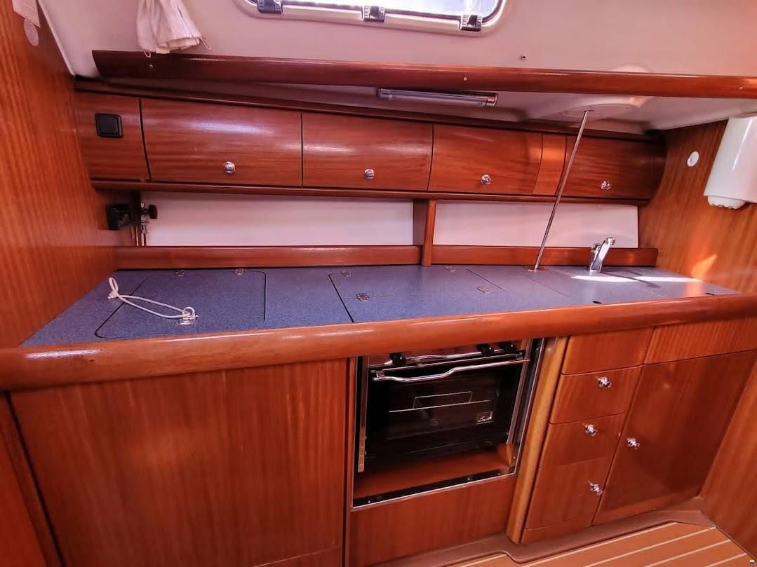 Bavaria 38Cruiser