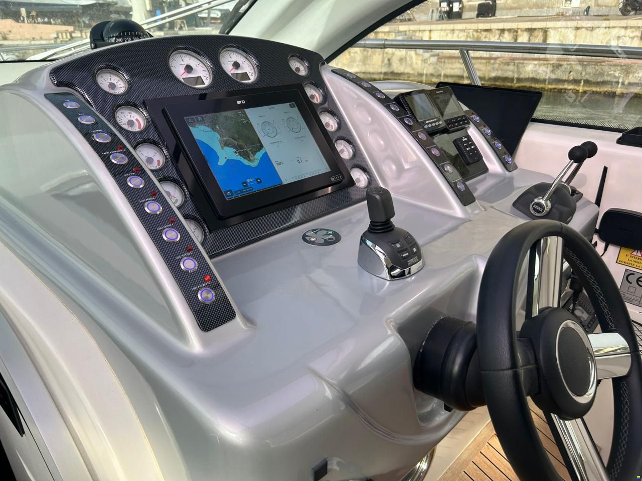 Airon Marine 4300 t-top