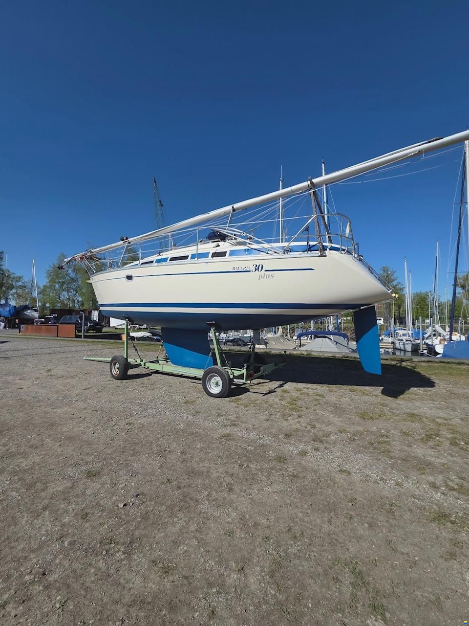 Bavaria 30 Plus