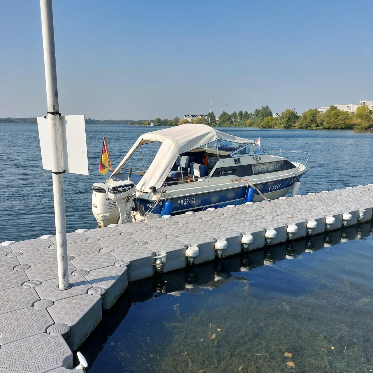 Sealine Conti 18 Cabin