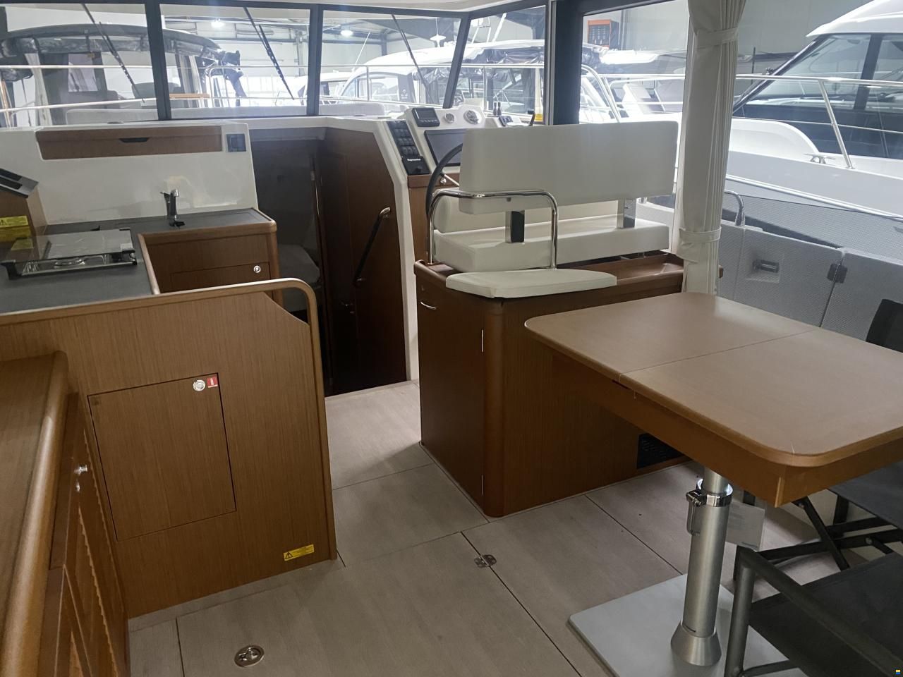 Beneteau Swift Trawler 35