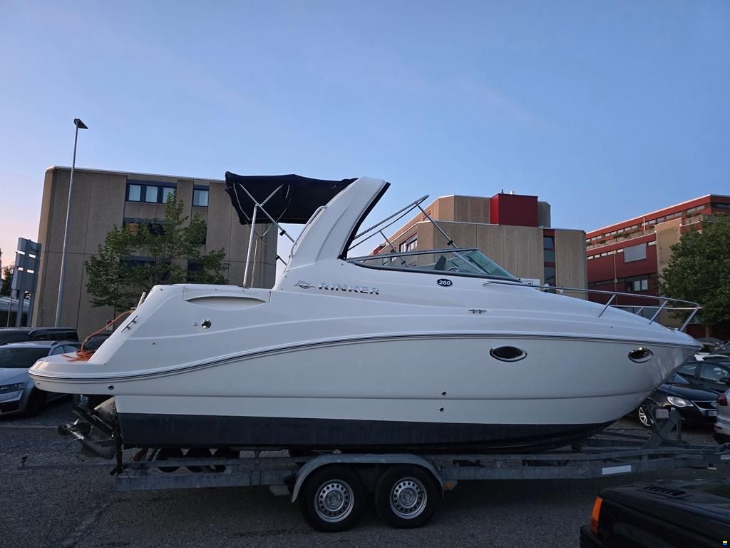 Rinker 260 EC
