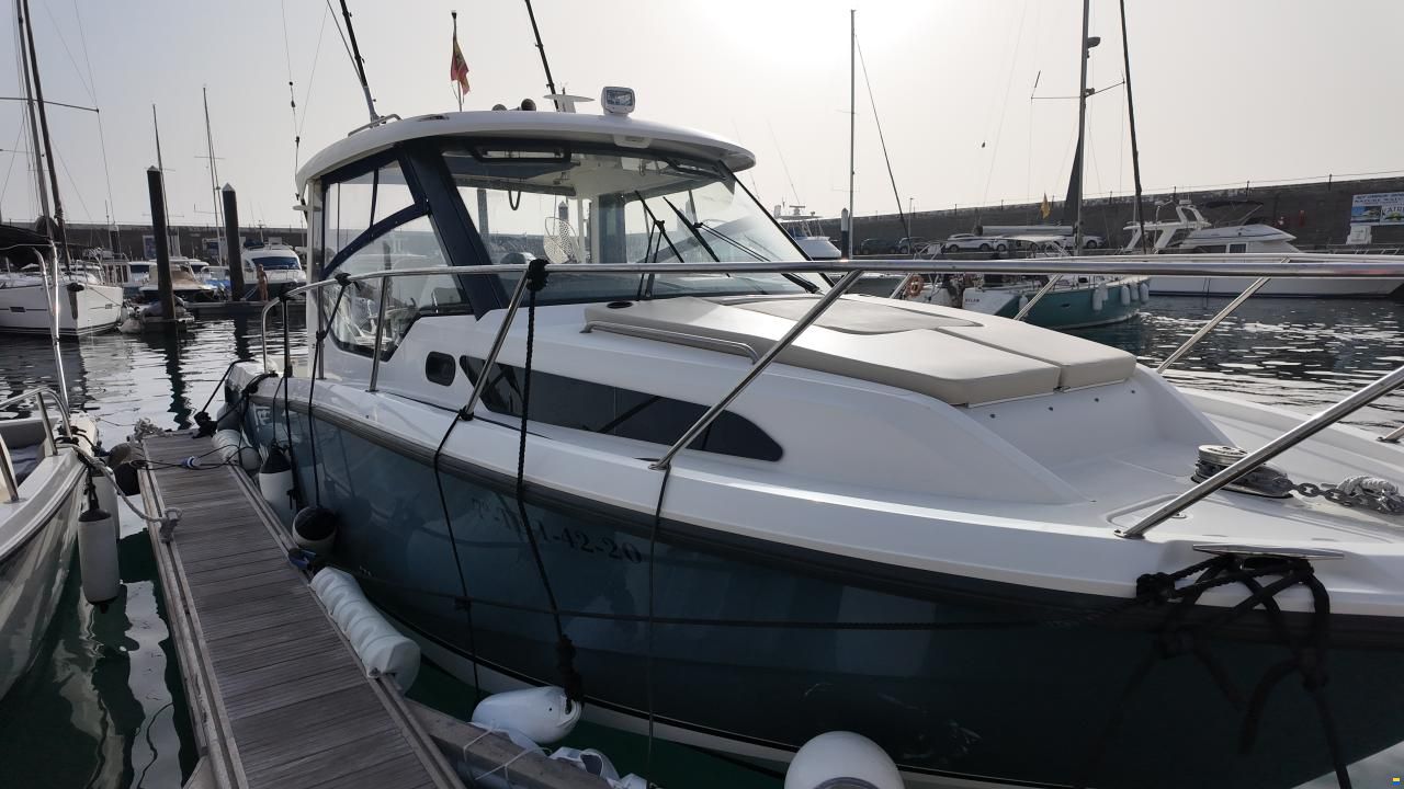 Boston Whaler Conquest 325