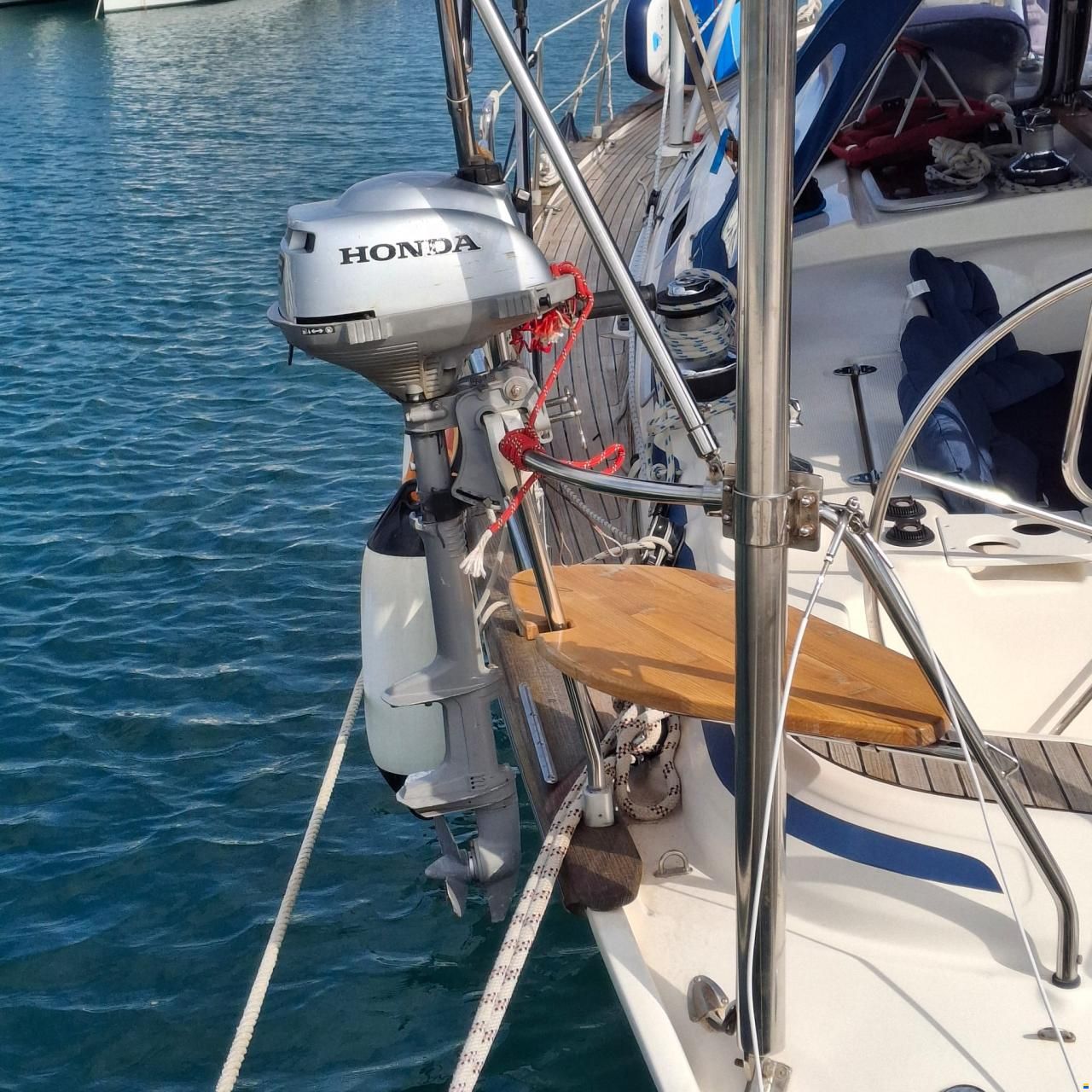 Bavaria 44